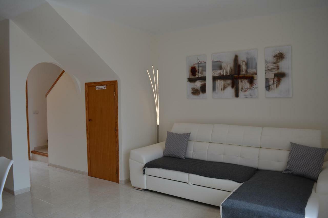 Bungalow Imperial Calp Extérieur photo
